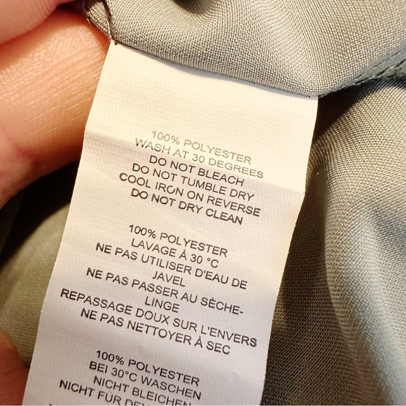 NWT Plus Size Oversized Satin Shirt - Picture 6 of 6